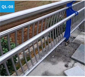 不锈钢复合管问世短短几年来应用广泛