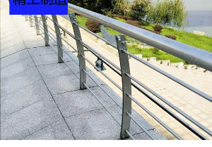 内衬不锈钢复合管常用​规格